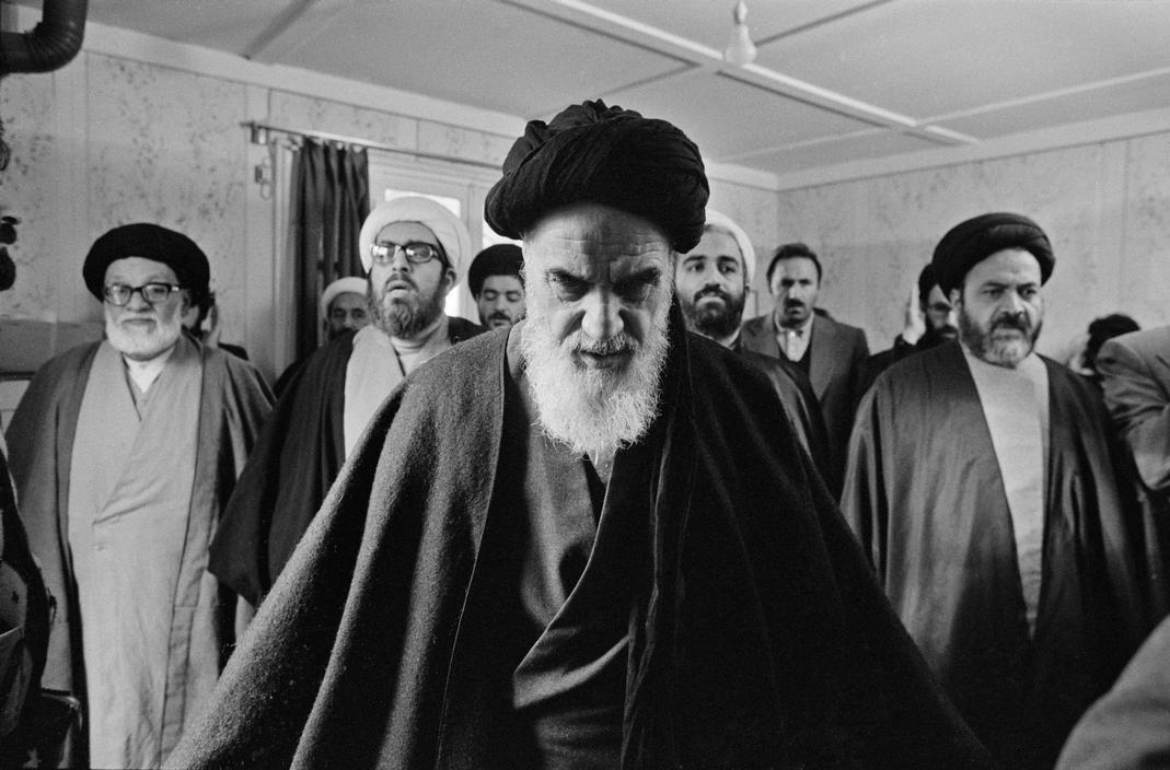 Imam Khumayni Salvation